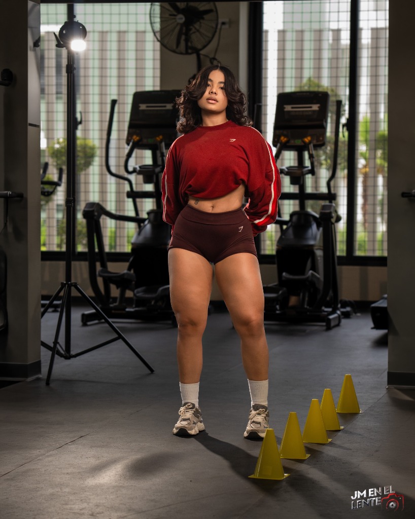 Seline Sosa en el gimnasio 1